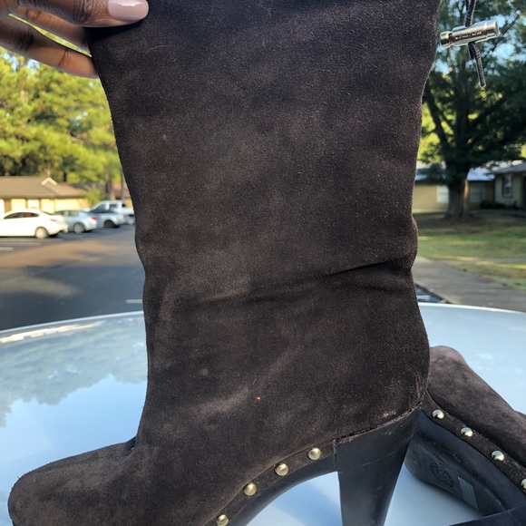 Michael Kors fashion boots. - Picture 4 of 4